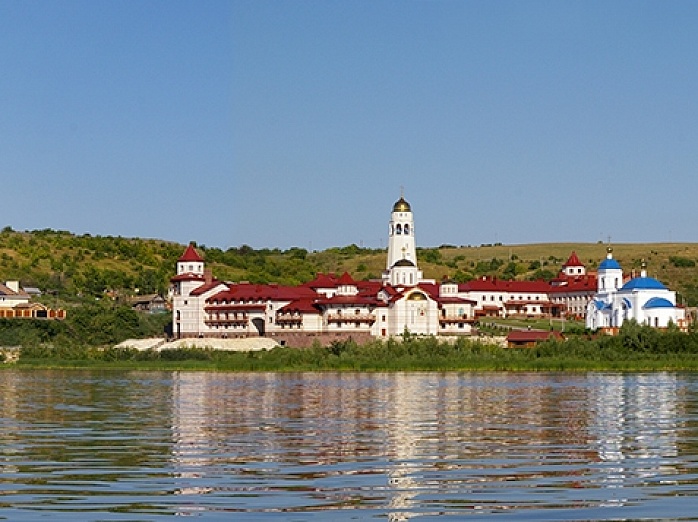 Престольный Праздник в Свято-Богородичном Казанском мужском монастыре села Винновка